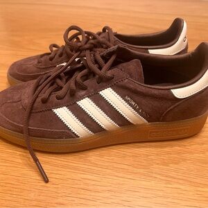 Adidas Sporty & Rich Spezials